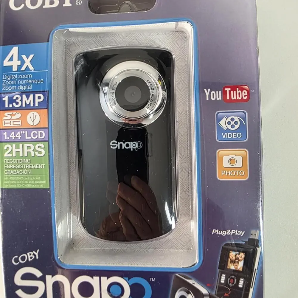 Coby Snapp CAM3001 Digital Camcorder 4x Digital Zoom 1.3MP Brand New In Package